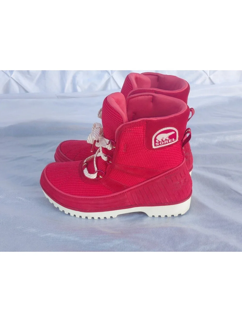 NEW Sorel Tivoli Go Hi-Top Sneaker Red Women Size 6.5
